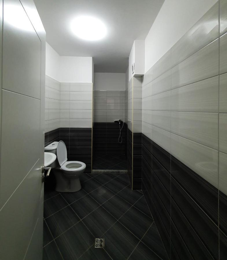 Low Cost Banesa Kosovare Shëngjin Dış mekan fotoğraf